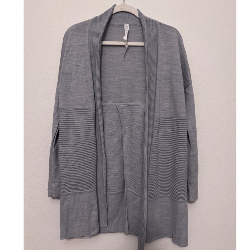 Lululemon Sit In Silence Cardigan Heathered Grey Merino Wool Sweater Size 2 L3